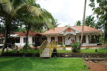 Coconut Creek Kumarakom Homestay Hotel